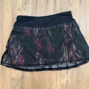 Lululemon Athletica Black and Purple Asymmetrical Skater Mini Skirt